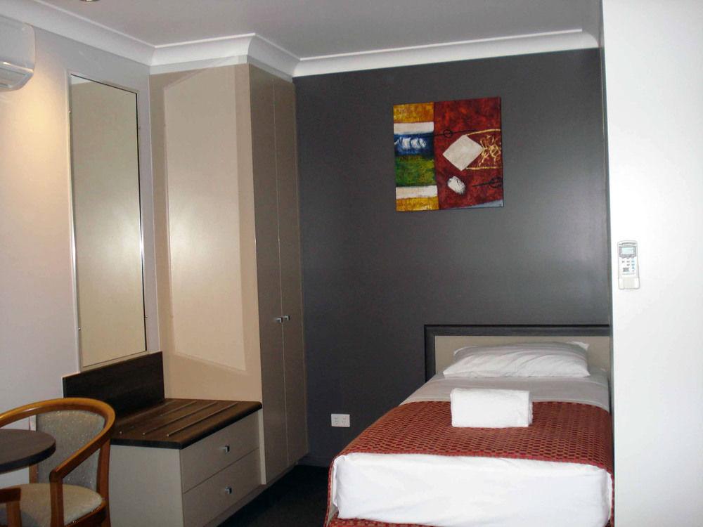 Oakey Motor Inn Εξωτερικό φωτογραφία